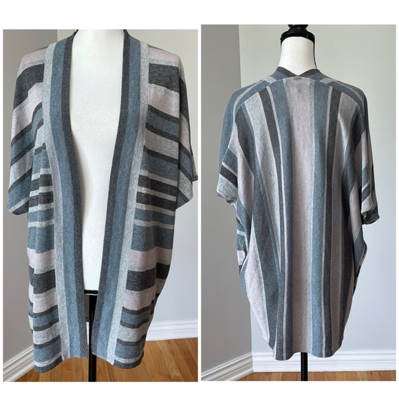 St. John size S striped cashmere and wool open front cardigan gray short sleeve - Picture 10 of 14